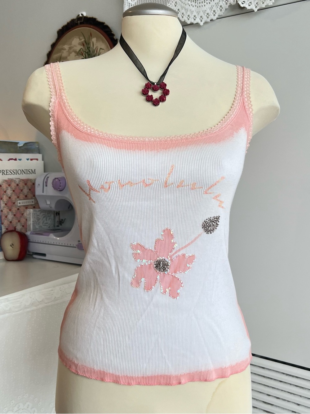 Vintage Y2K pink and white tie dye cotton tank top with beaded floral